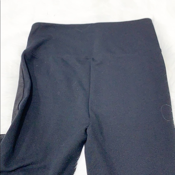 Spanx | Faux Leather Panel Leggings - Picture 5 of 8